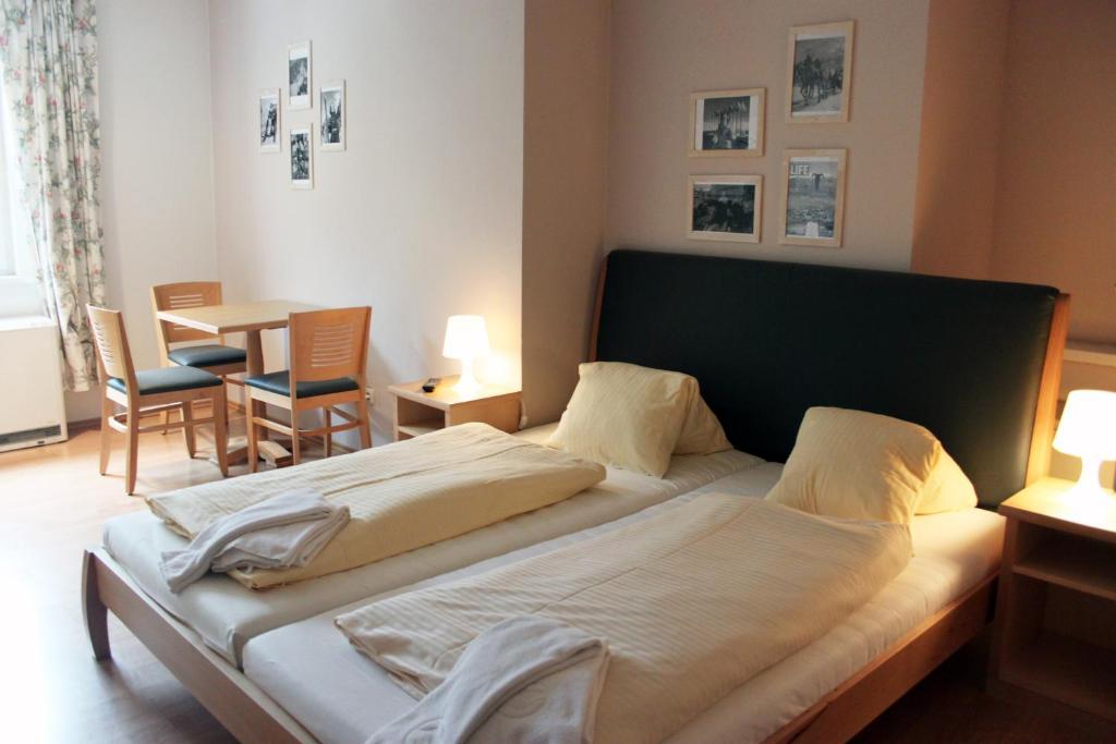 Hotel Hirschen Bad Gastein Værelse billede